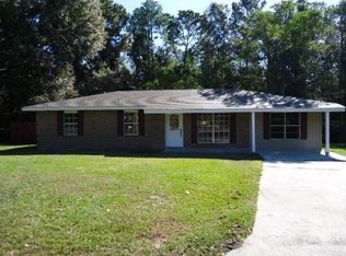 1410 Holly Ct, Picayune, MS 39466