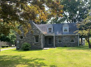 142 Main St, Chester, CT 06412