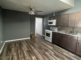 123 Janice Dr, Spotswood, NJ 08884