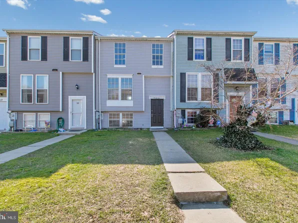21 Clearwater Ct, Middle River, MD 21220