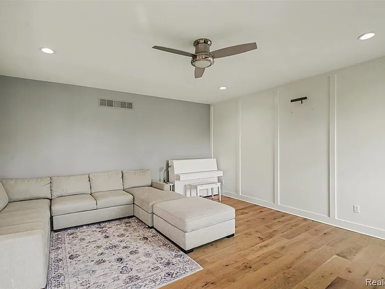 47705 Card Rd — Photo 9