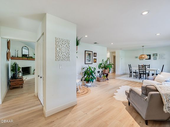5th image of 1314 Oak Forest Dr