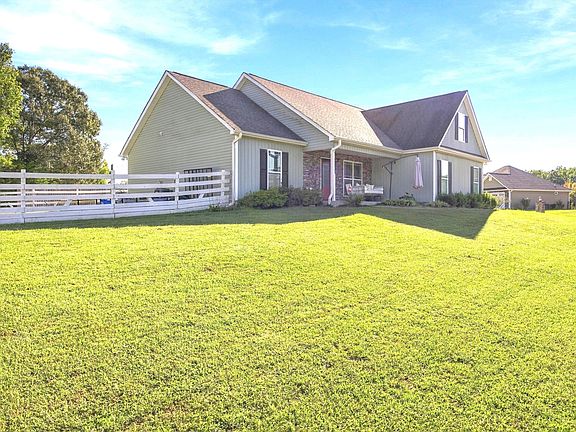 2nd image of 95 Cottage Crest Ct