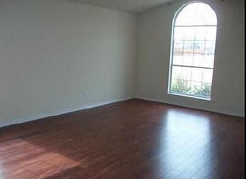 4th image of 6424 Tierra Dr