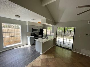 5806 Emerald Forest Dr #A, Austin, TX 78745