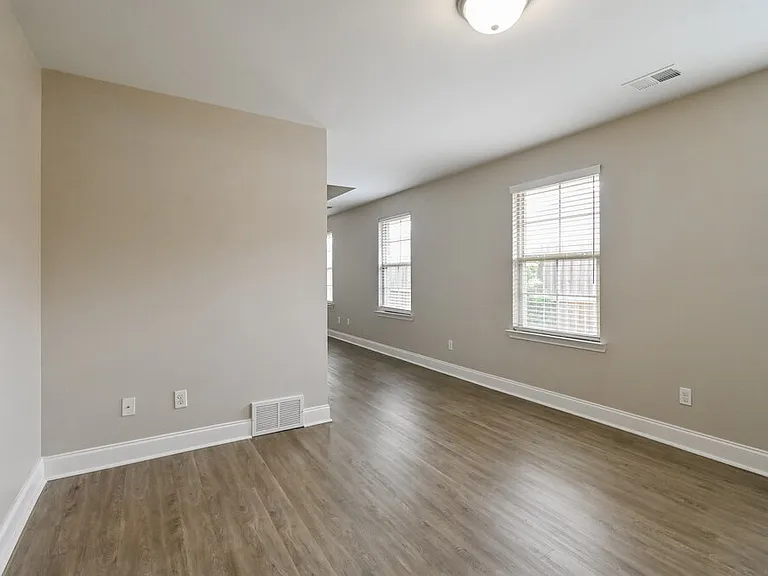 2932 S Hartland Dr — Photo 12