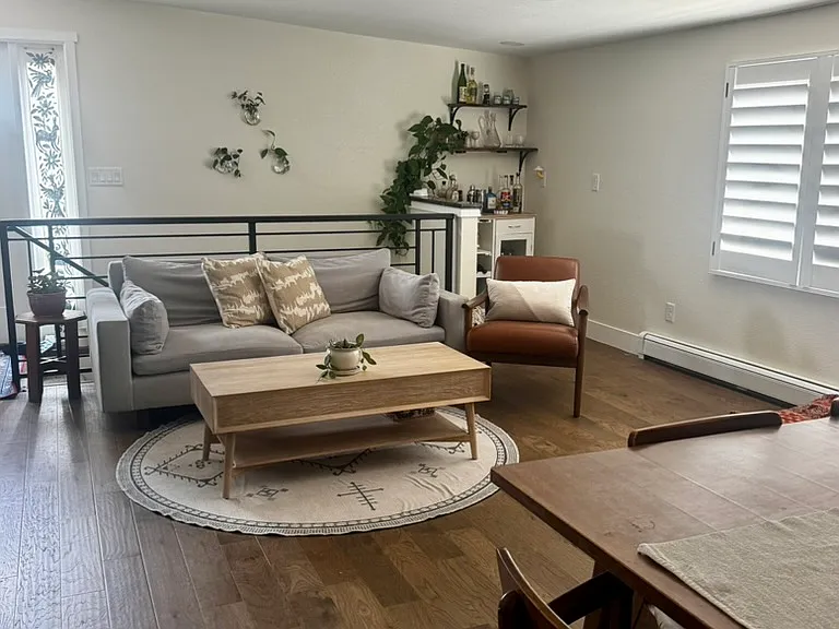 1089 W Stanford Ave — Photo 3