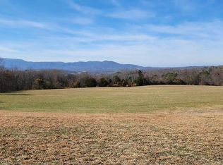 1516 Lark Rd, Newport, TN 37821