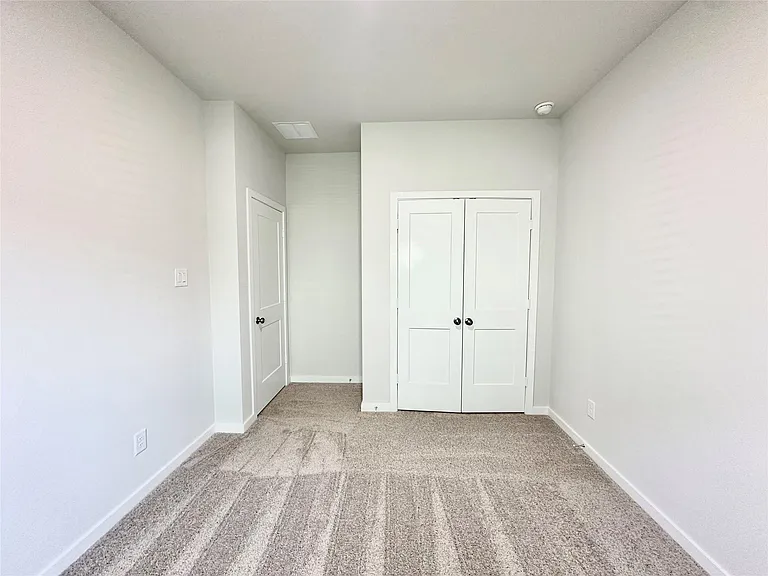 12026 Curlin Dr — Photo 16