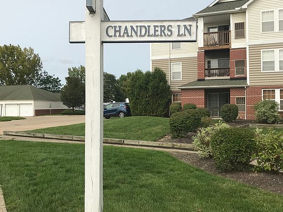 3rd image of 23003 Chandlers Ln APT 337