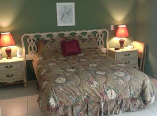 289 Camden E #L, West Palm Beach, FL 33417