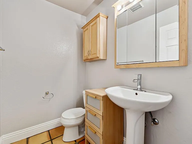 4775 Seminole Dr #105 — Photo 7
