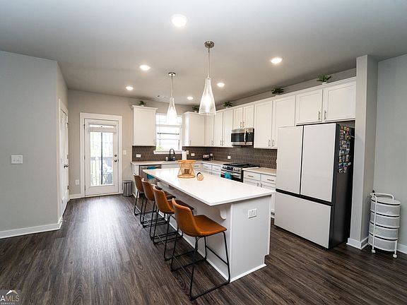 5th image of 2030 Main St NW #403