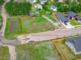 6th Ave E, Williston, ND 58801