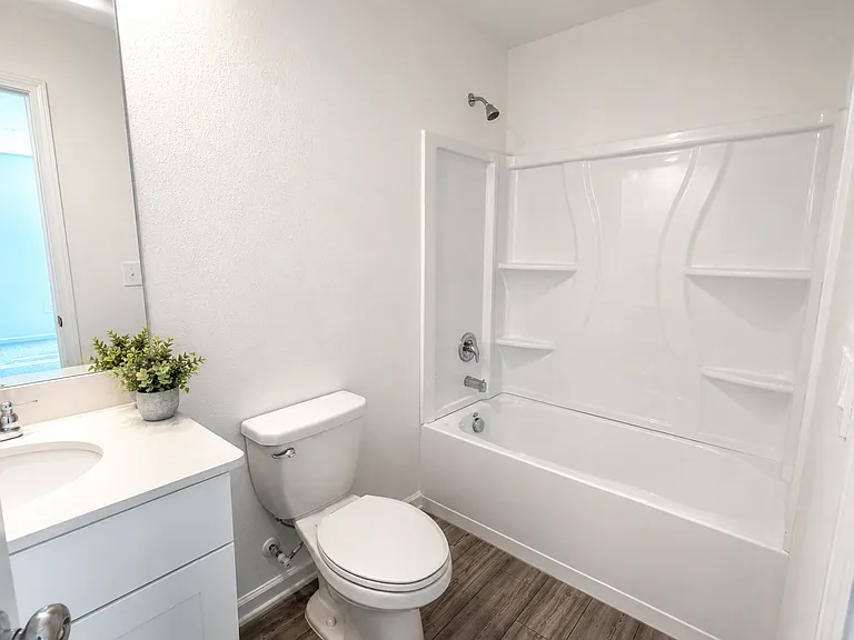8283 SW 42nd Cir — Photo 11
