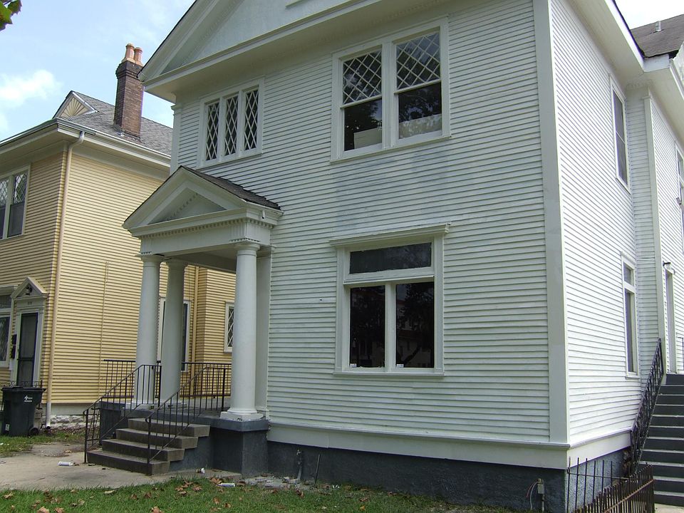 1st image of 3732 Canal St #A