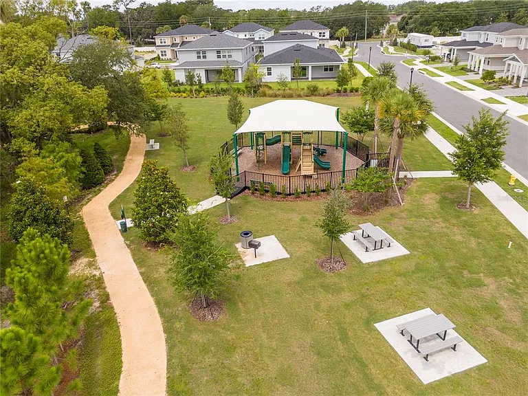 450 Winter Grove Blvd — Photo 16