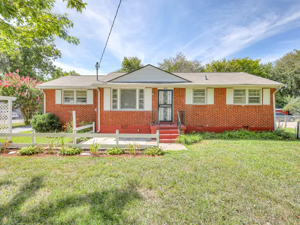 1018 Hunt St, Murfreesboro, TN 37130