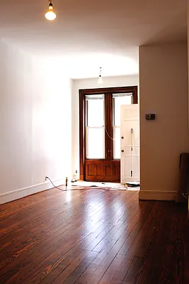 Rented by Urban Real Estate Property Group Inc | media 32