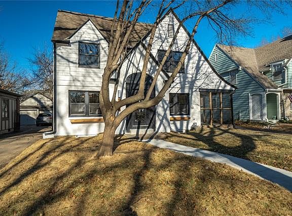 3rd image of 1004 W Gregory Blvd