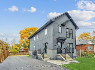 1937 Lawrence Ave W, Toronto, ON M9N1G8