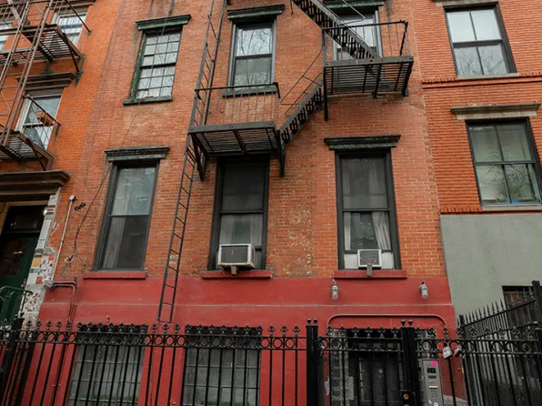 274 East 10th Street MULTIFAMILY image 1 of 10