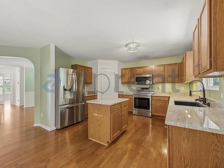 261 Chadford Pl — Photo 15