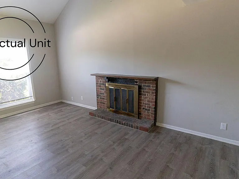 7220 N Moberly Dr #B — Photo 7