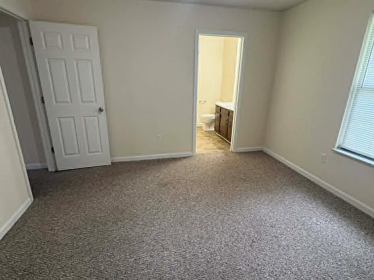 1712 McGregor Ct #D — Photo 12