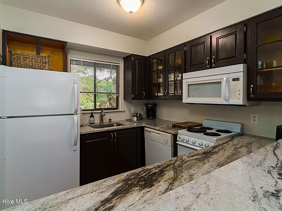 2nd image of 85 Pine Valley Road # 78