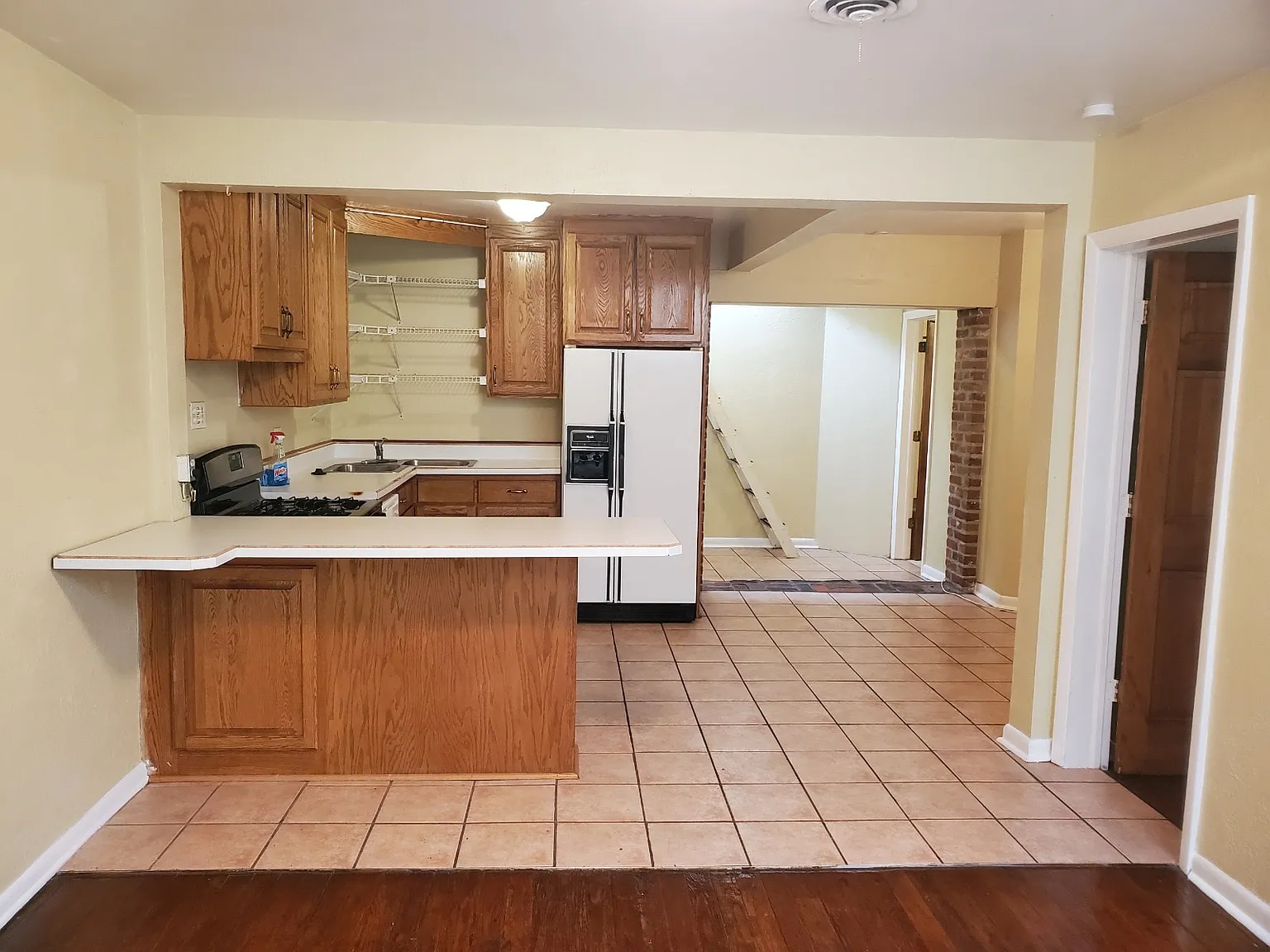 1 bed, 650 sqft, $1,340 — Photo 2