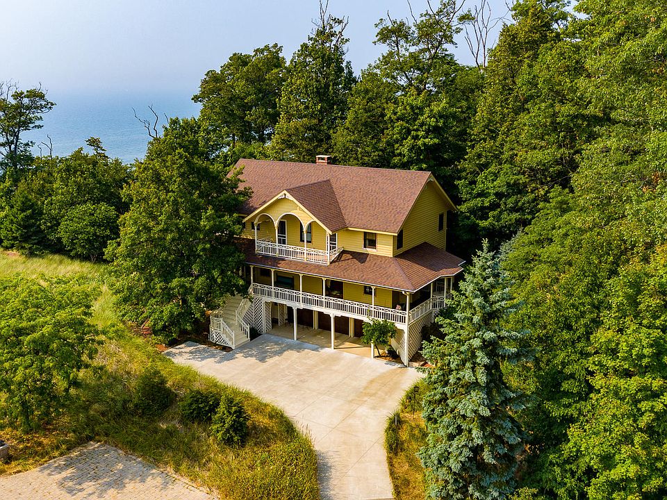 1st image of 6707 Kelly Creek Dr