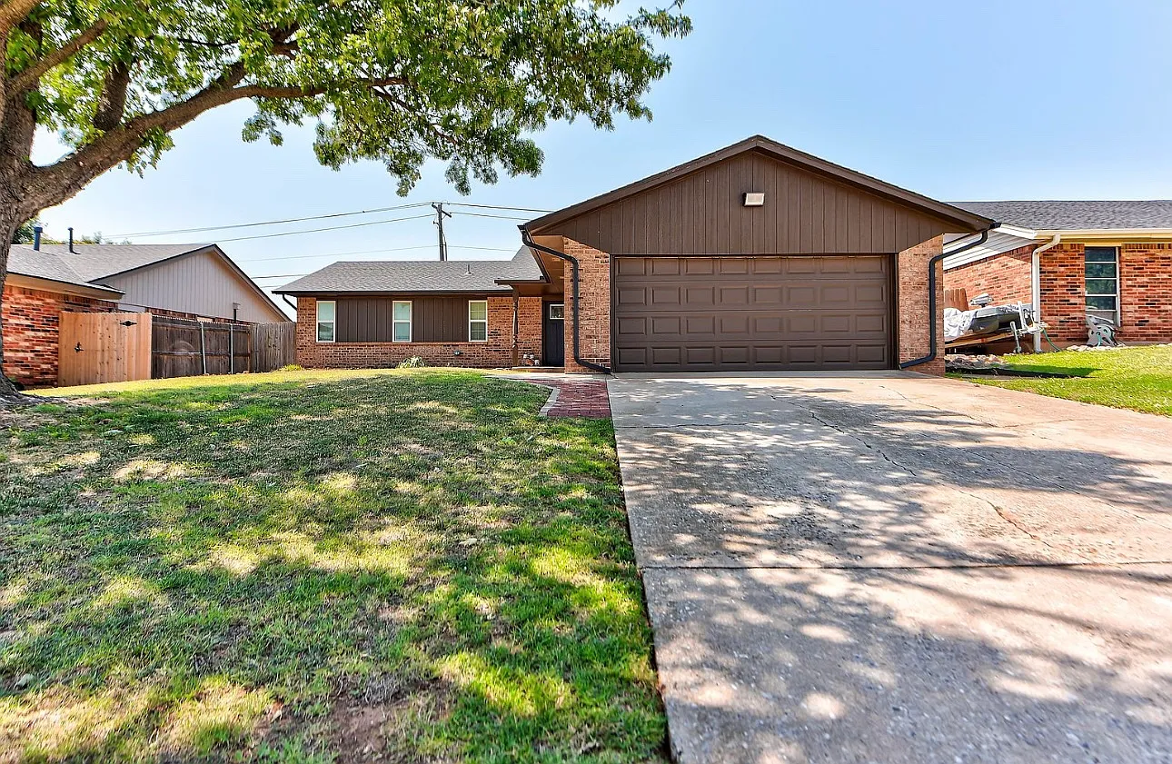 108 Chickasaw Ln — Photo 1