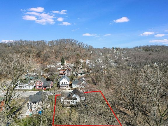 3rd image of 113 Mulligan St