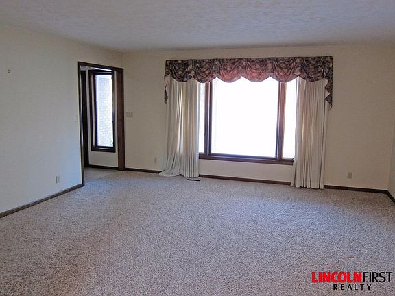 3rd image of 1621 Brighton Ave