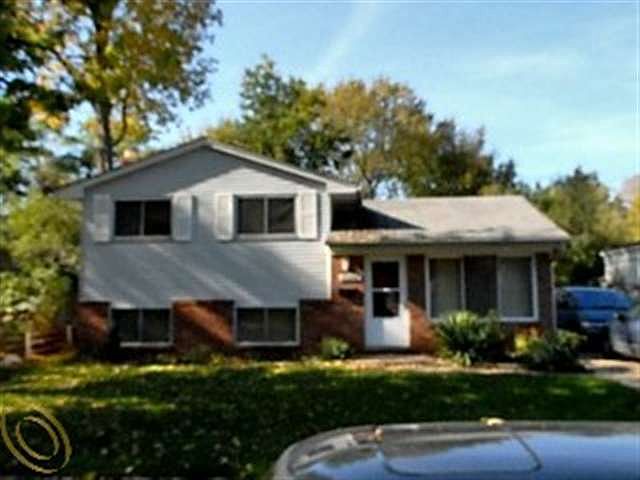 1st image of 23201 Meadowlark St