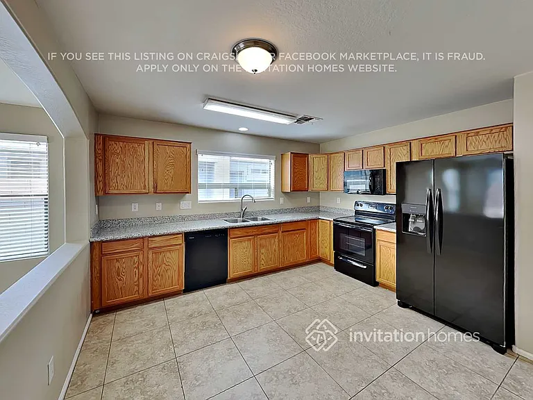 38166 N Sandy Dr — Photo 8