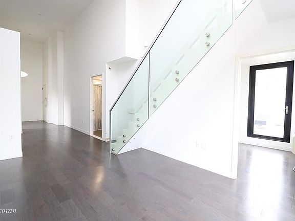 5th image of 316 E 3rd St APT 7B
