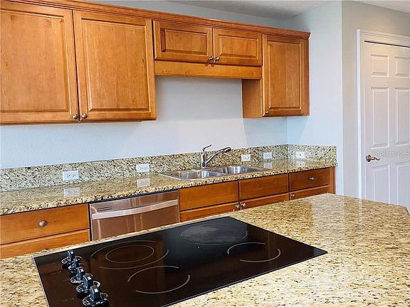 3rd image of 225 W Seminole 209 Blvd