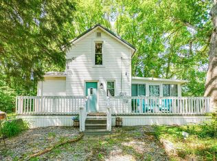 10088 N Tudor Rd, Berrien Springs, MI 49103