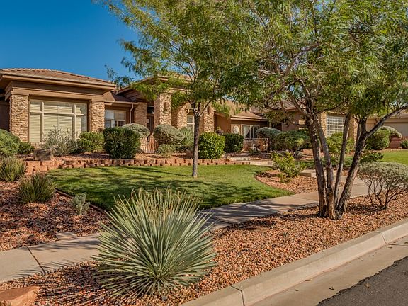 2nd image of 3455 E Crimson Fairway Dr