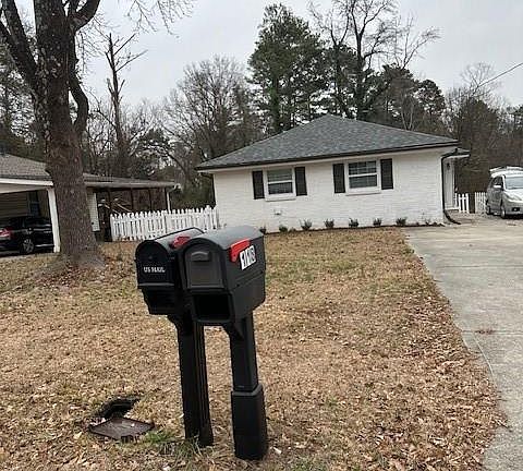 4th image of 118 N Woodland Dr