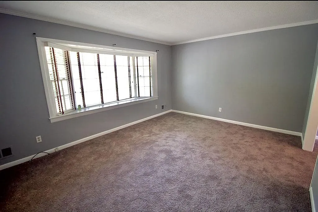 7821 Sagebrook Road - 1 — Photo 3
