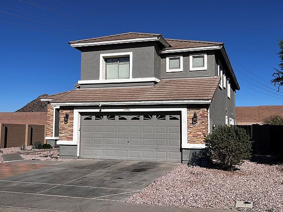 3rd image of 25884 W Elizabeth Ave