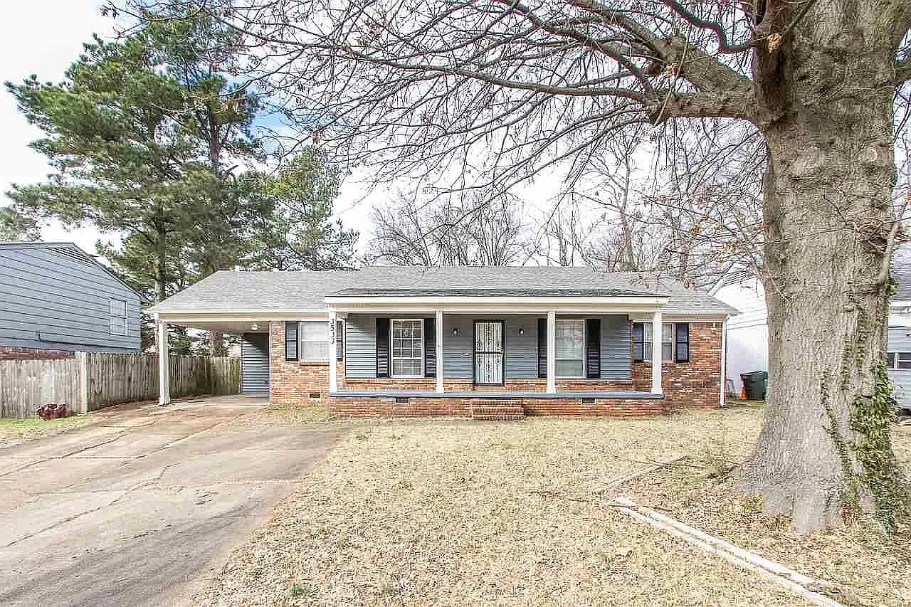 3 bed, 1571 sqft, $1,600 — Photo 2