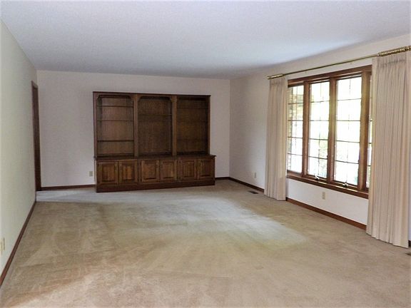 5th image of 3700 E County Road 1100 N
