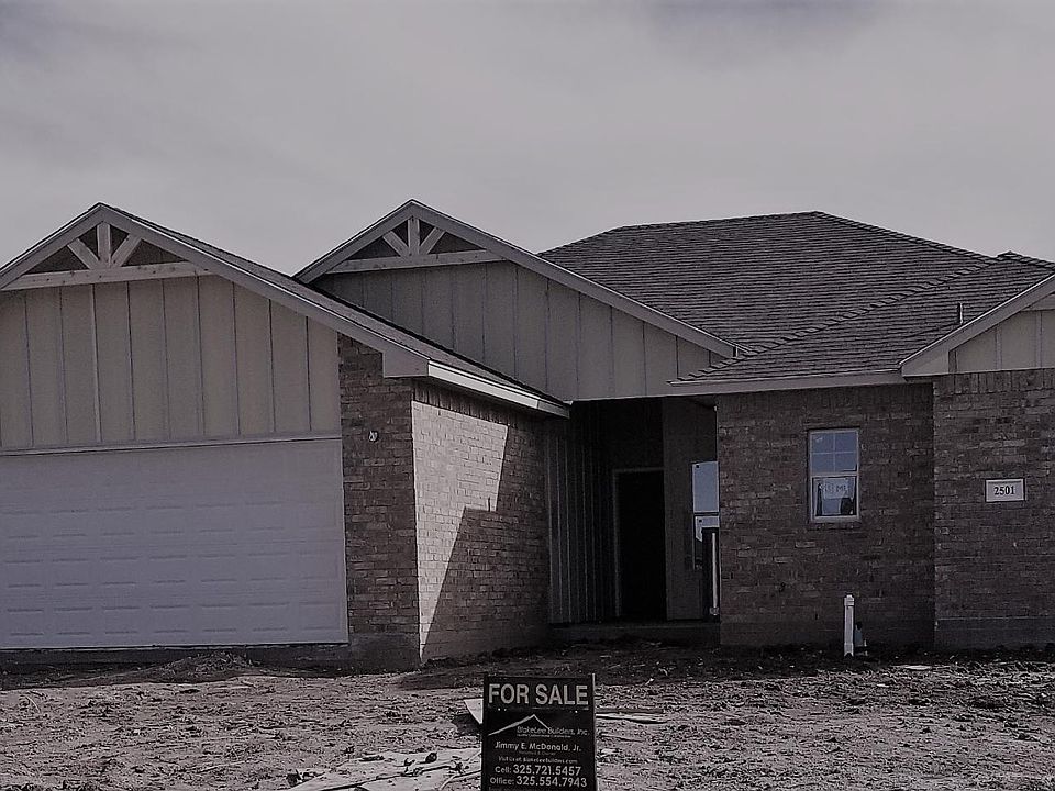 2501 Plymouth Rock Road- front elevation