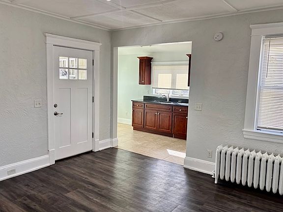 4th image of 7 Park Ave #1