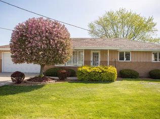 1935 Saint John Rd, Schererville, IN 46375