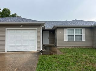 2064 W 5th St #B, Webb City, MO 64870